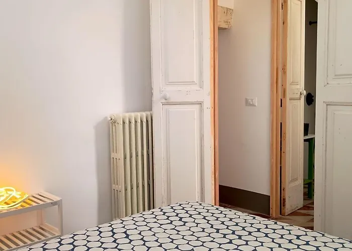 بيت للعطل Giurdana 0db *