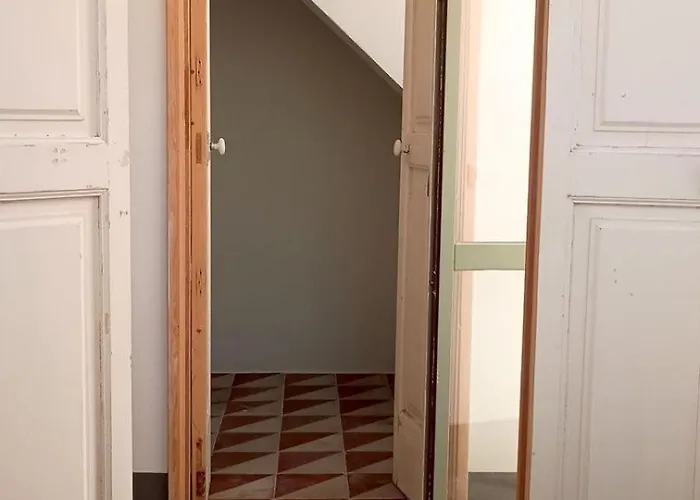 بيت للعطل Giurdana 0db *